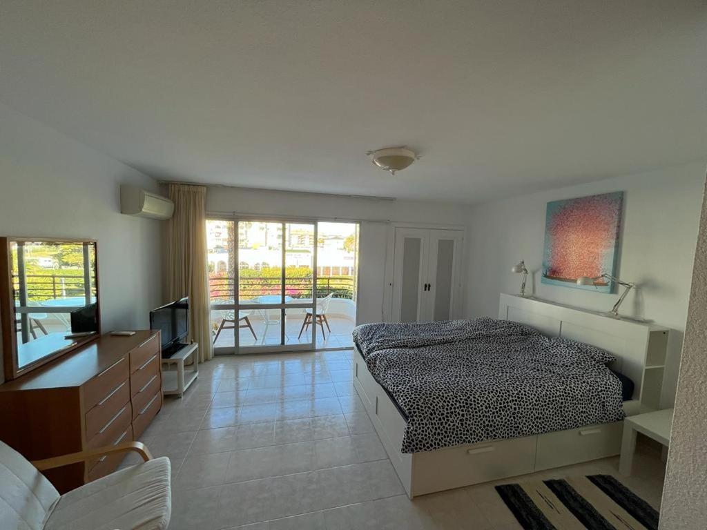 Playa Laguna, Laguna Beach, Torrox Costa Екстер'єр фото