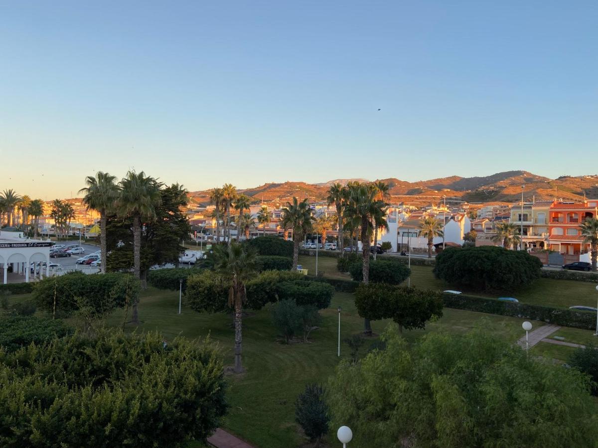 Playa Laguna, Laguna Beach, Torrox Costa Екстер'єр фото